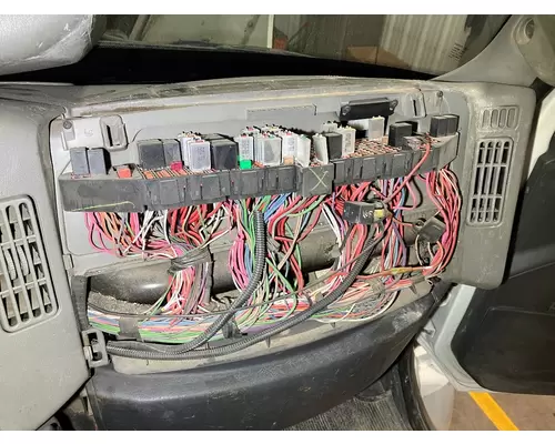 International DURASTAR (4300) Fuse Box