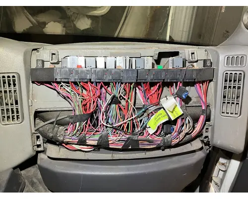 International DURASTAR (4300) Fuse Box