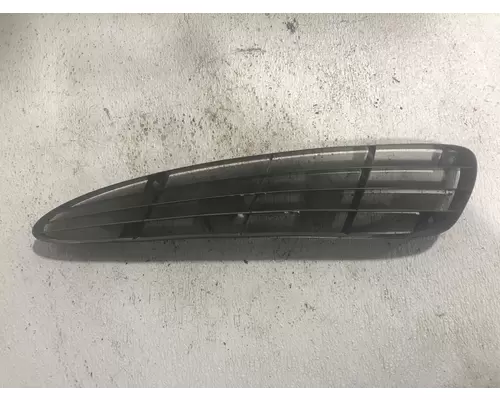 International DURASTAR (4300) Hood Side Vent