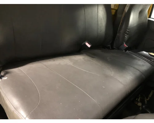 International DURASTAR (4300) Seat (non-Suspension)