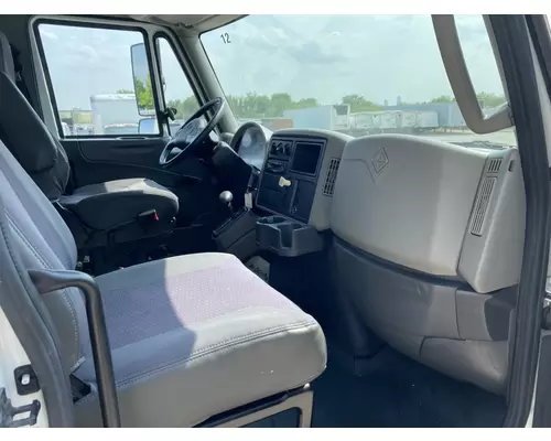International DURASTAR (4300) Truck