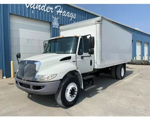 International DURASTAR (4300) Truck