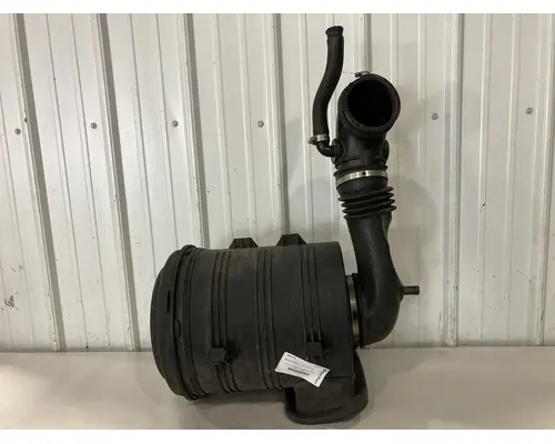 International DURASTAR (4400) Air Cleaner
