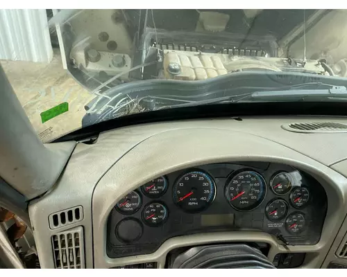 International DURASTAR (4400) Dash Assembly