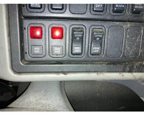 International DURASTAR (4400) Dash Panel