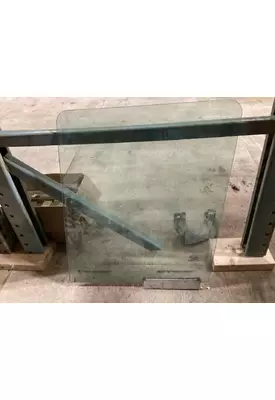International DURASTAR (4400) Door Glass, Front