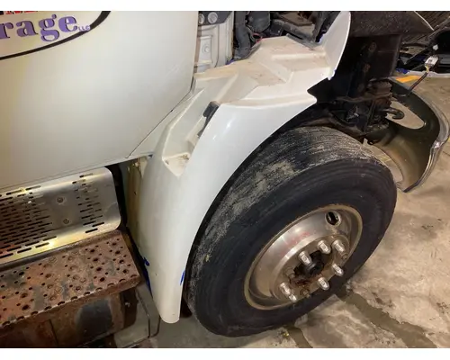 International DURASTAR (4400) Fender