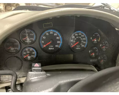 International DURASTAR (4400) Instrument Cluster