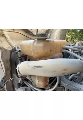 International DURASTAR (4400) Radiator Overflow Bottle / Surge Tank