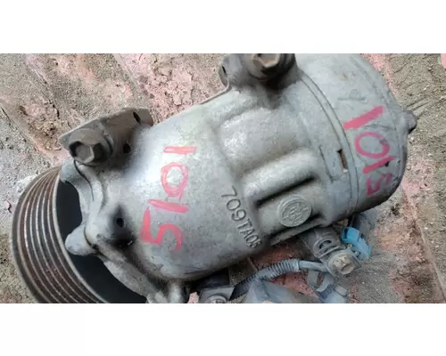 Air Conditioner Compressor INTERNATIONAL DT 466 Crest Truck Parts