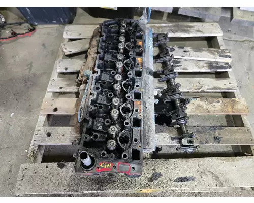 Cylinder Head INTERNATIONAL DT 466 Crest Truck Parts