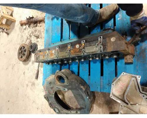 Cylinder Head INTERNATIONAL DT 466E Crest Truck Parts