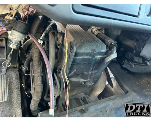 Cylinder Head INTERNATIONAL DT 466E DTI Trucks