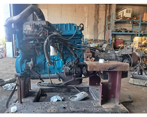 Engine Assembly INTERNATIONAL DT 466E Truck Salvage International Inc