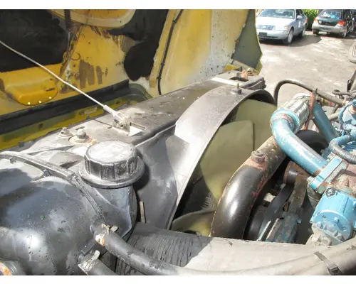 Fan Blade INTERNATIONAL DT 466E Dutchers Inc   Heavy Truck Div  Ny