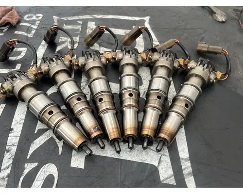 Fuel Injector INTERNATIONAL DT 466E DTI Trucks