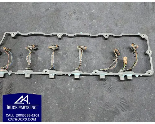 Valve Cover INTERNATIONAL DT 466E CA Truck Parts