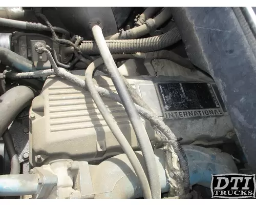 Valve Cover INTERNATIONAL DT 466E DTI Trucks