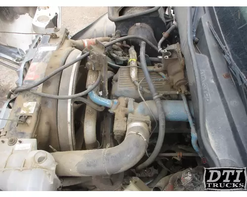 Valve Cover INTERNATIONAL DT 466E DTI Trucks