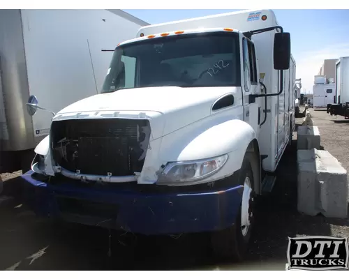 Valve Cover INTERNATIONAL DT 466E DTI Trucks