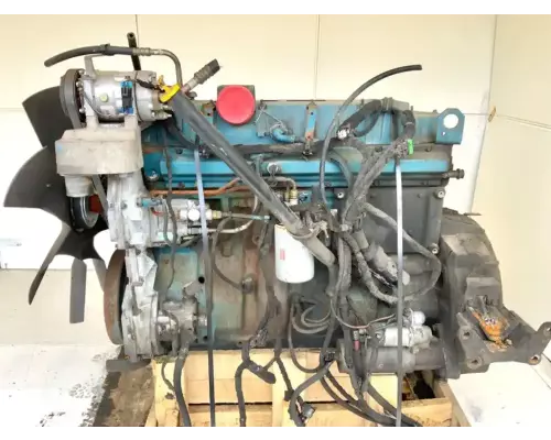 Engine Assembly International DT466 Complete Recycling