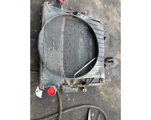 Radiator INTERNATIONAL DT466E Maxxforce Truck Salvage International Inc