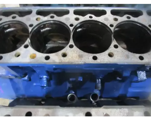 Cylinder Block International DT466E Machinery And Truck Parts