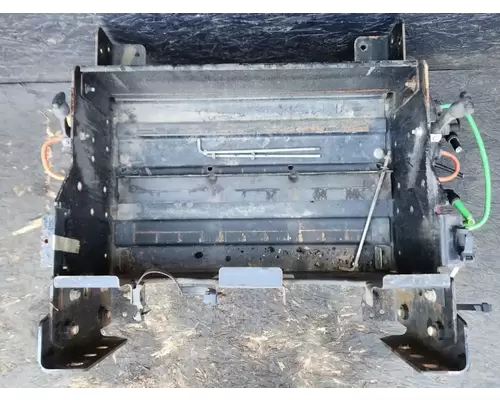 International DuraStar 4300 Battery Box