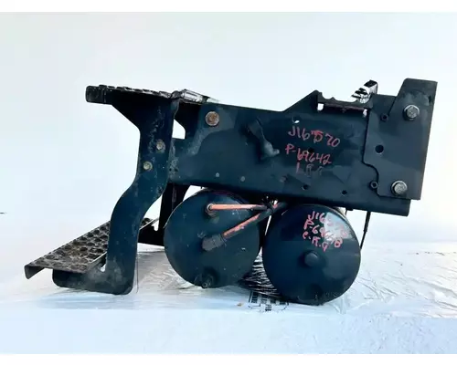 International DuraStar 4300 Battery Box
