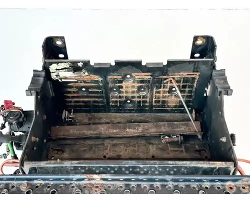 International DuraStar 4300 Battery Box
