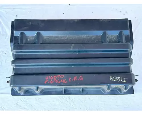 International DuraStar 4300 Battery Box