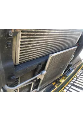 International DuraStar 4300 Charge Air Cooler (ATAAC)