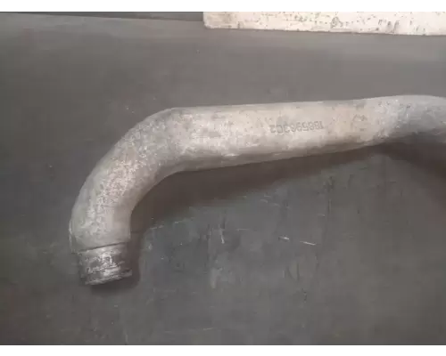 International DuraStar 4300 Exhaust Pipe