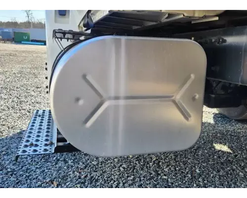 International DuraStar 4300 Fuel Tank