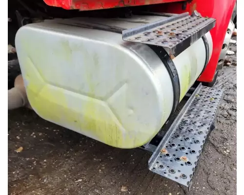 International DuraStar 4300 Fuel Tank