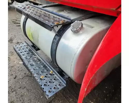 International DuraStar 4300 Fuel Tank