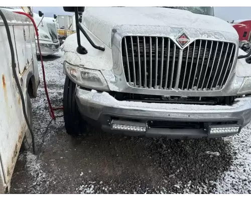 International DuraStar 4300 Grille