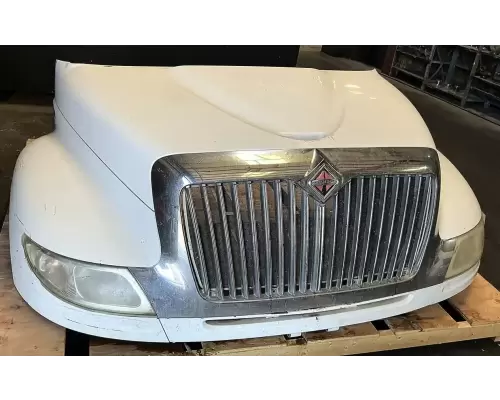 International DuraStar 4300 Hood