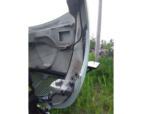 International DuraStar 4300 Hood