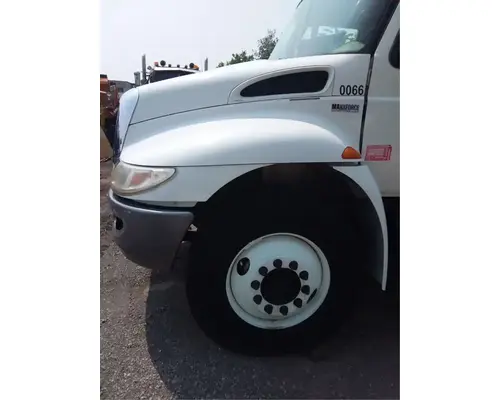 International DuraStar 4300 Hood