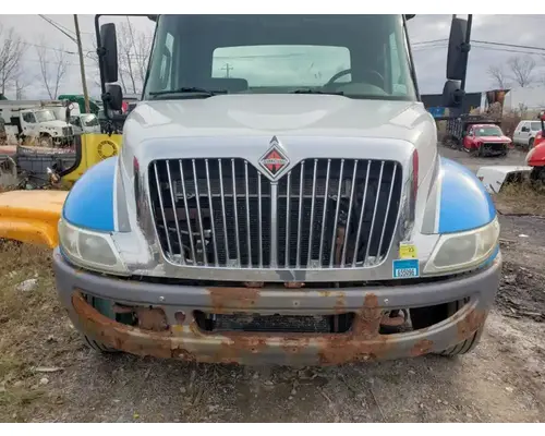 International DuraStar 4300 Hood