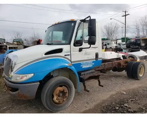 International DuraStar 4300 Hood