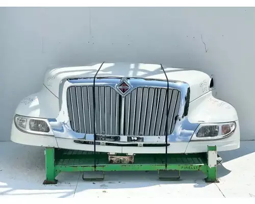 International DuraStar 4300 Hood