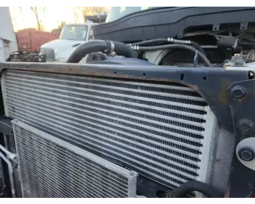 International DuraStar 4300 Intercooler