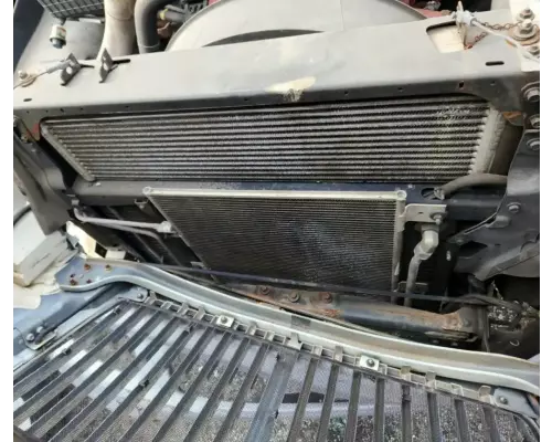 International DuraStar 4300 Intercooler