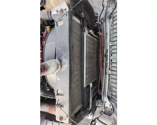 International DuraStar 4300 Intercooler