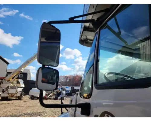 International DuraStar 4300 Mirror (Side View)