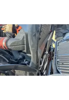 International DuraStar 4300 Radiator