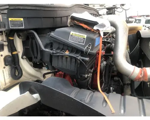 International DuraStar 4400 Air Cleaner
