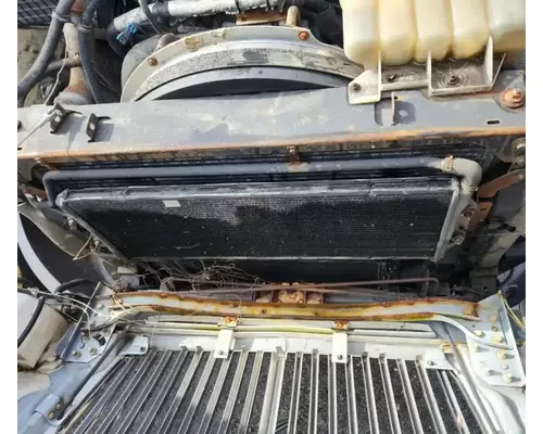 International DuraStar 4400 Air Conditioner Condenser